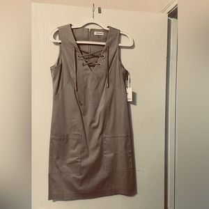 CALVIN KLEIN NWT Tan Jumper. Size 8